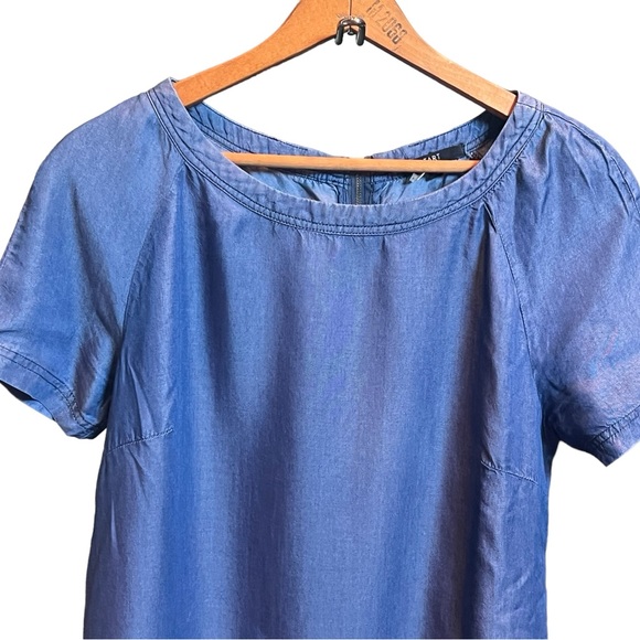 Blue dress - Picture 3 of 9